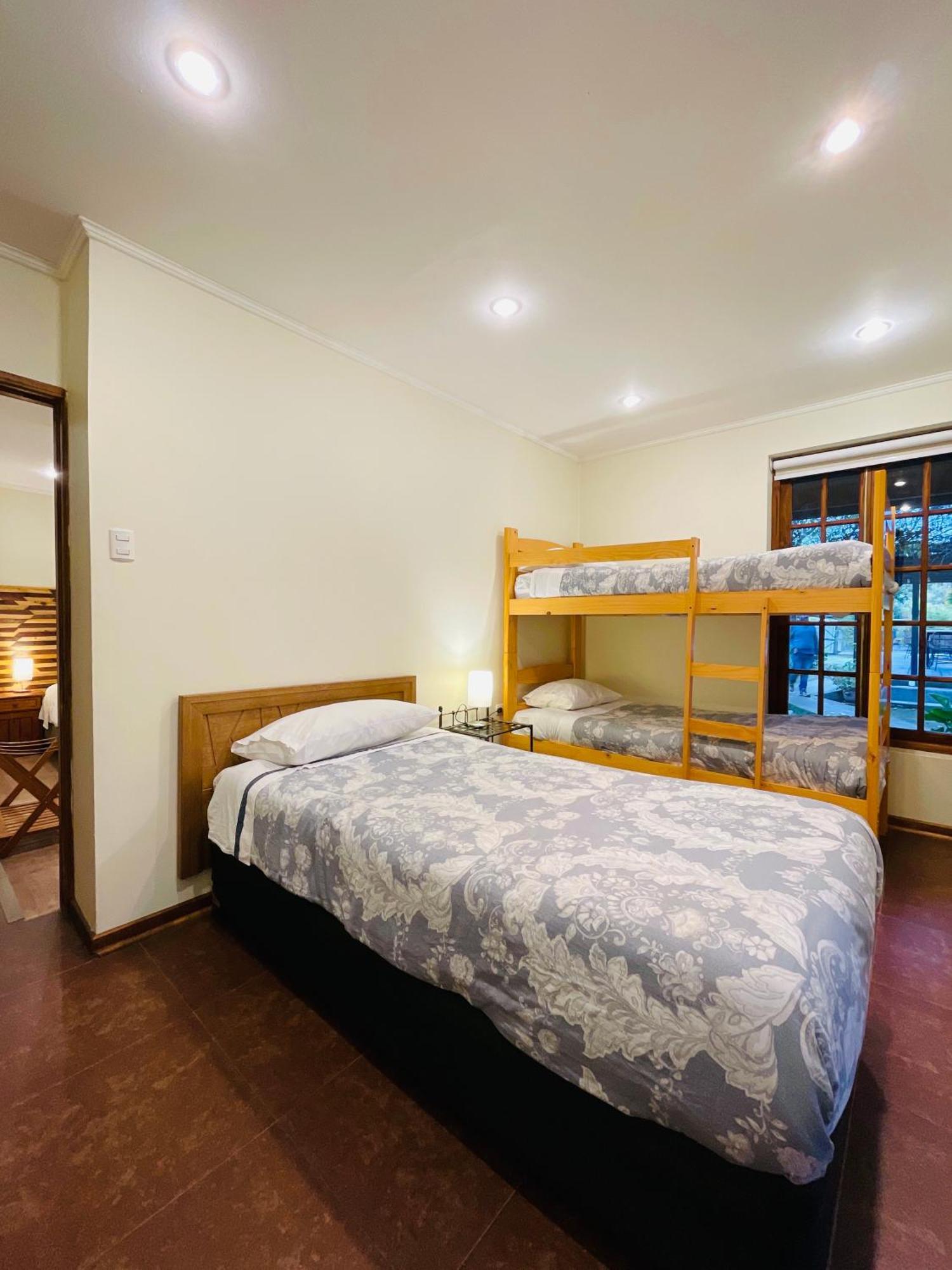 Hotel Hoja De Parra ซานตาครูซ ภายนอก รูปภาพ